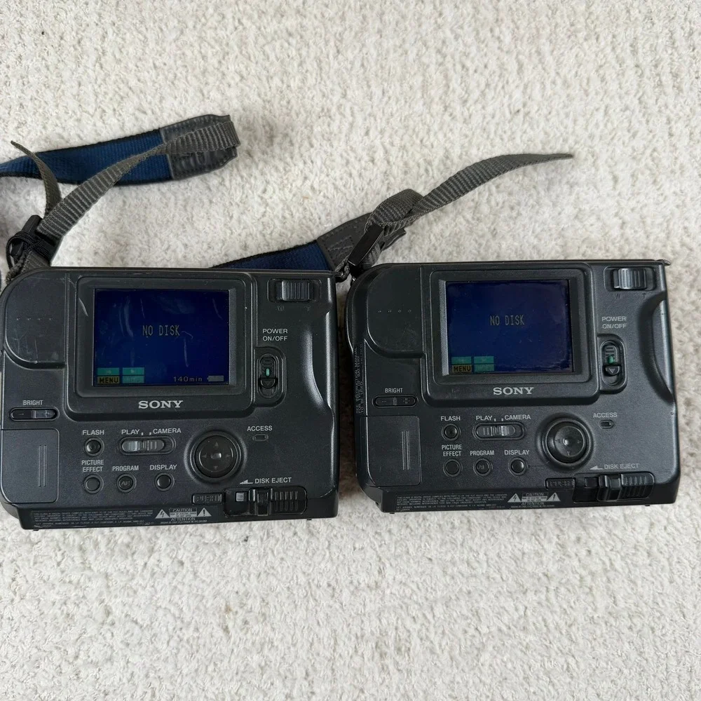 Sony Digital Mavica LOT OF 2‎ MVC FD73 10x Zoom Digital Still Camera WORKS